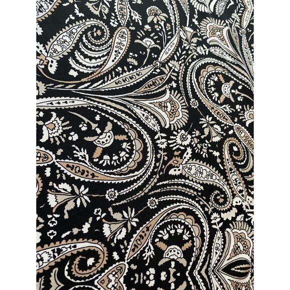 LIZ CLAIBORNE Women's Large Sleeveless Keyhole Front Paisley Stretch Knit Top - Picture 9 of 10